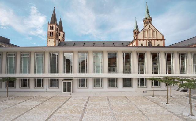 Burkardushaus, Tagungszentrum Am Dom Würzburg Exterior foto